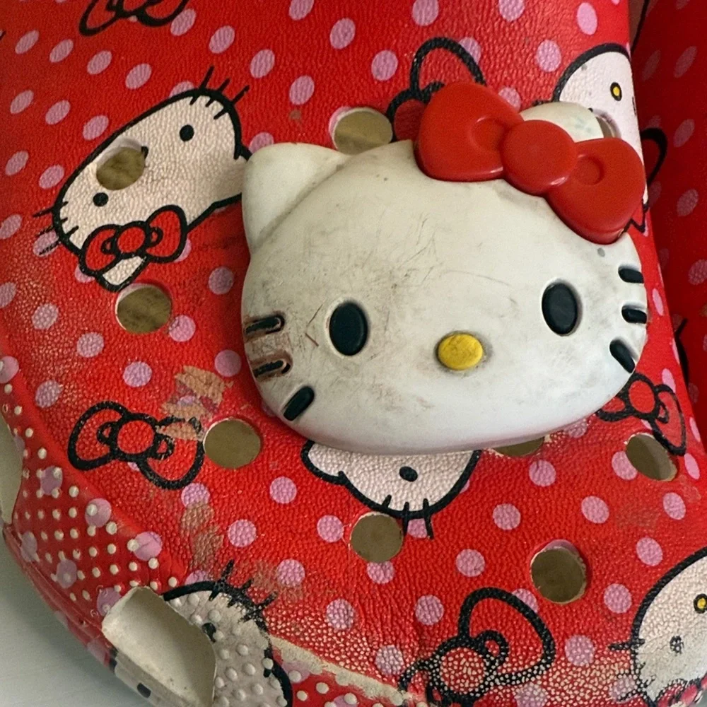 Sanrio Kids Slippers in Red and White